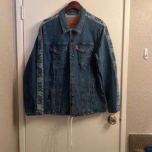 Levi’s Men’s Denim Jacket